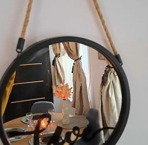 Sofia's Comfy In The Old Town