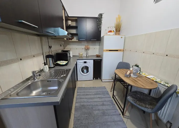 Sofia's Comfy In The Old Town