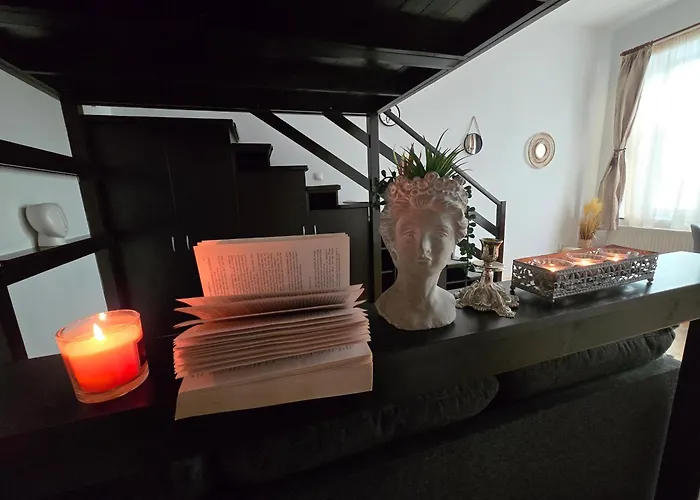 Sofia's Comfy In The Old Town Braşov